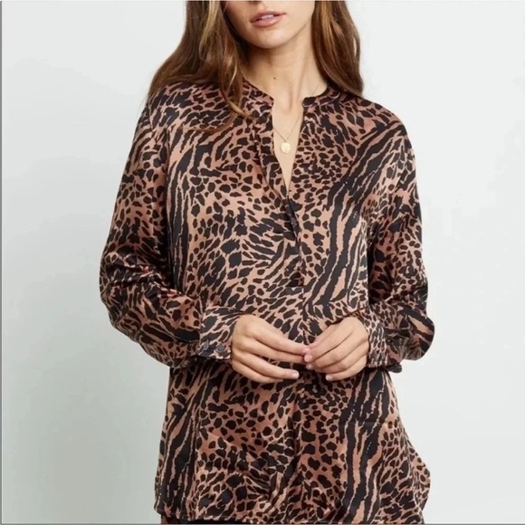 Rails Pearl Cinnamon Mixed Animal Print Popover Top sz S - Picture 1 of 11